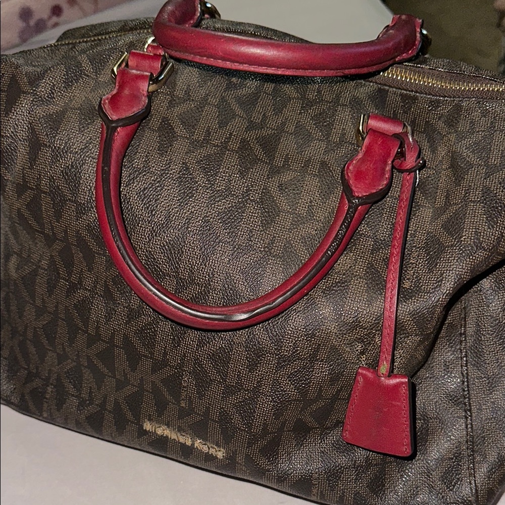 Michael Kors Brown and Red Duffel Bag with Sophisticated Design